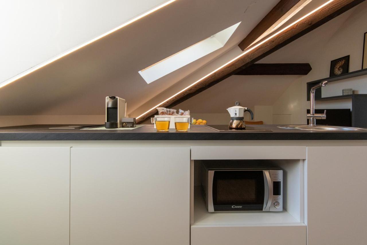 Aqualago Casa Vacanze Suite Вербания Екстериор снимка