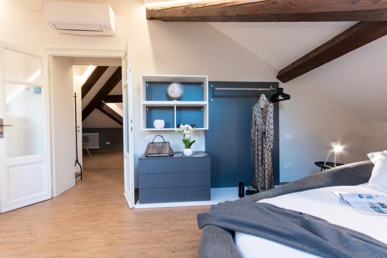 Aqualago Casa Vacanze Suite Вербания Екстериор снимка